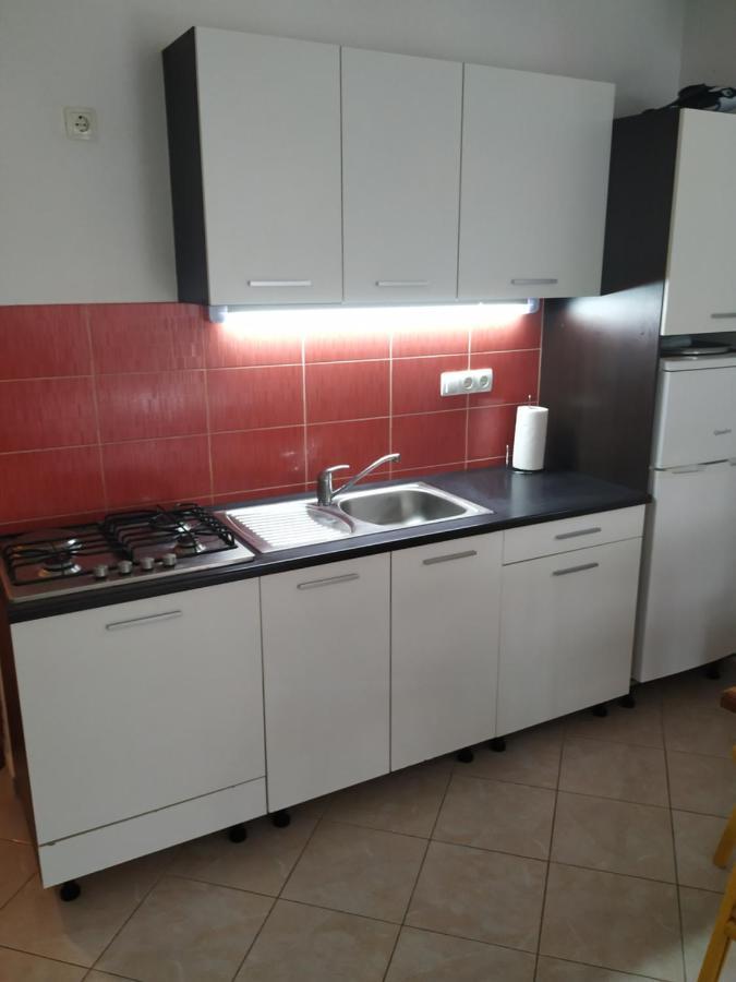 Studio Apartman Violeta II - 50M From The Beach Trogir Exteriér fotografie