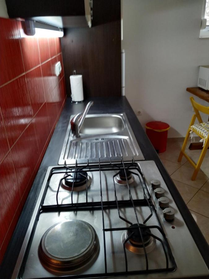 Studio Apartman Violeta II - 50M From The Beach Trogir Exteriér fotografie