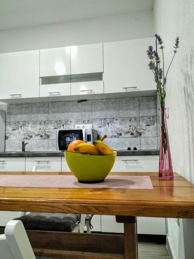 Studio Apartman Violeta II - 50M From The Beach Trogir Exteriér fotografie